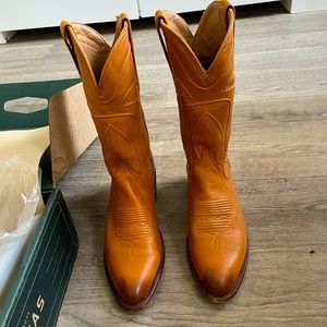 Tecovas brown leather boots size 9.5